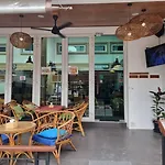 P168 Hostel Samui