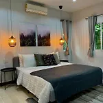 Baan Patcharintorn Samui