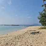 Beach House Woody