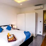 20% Off ! 1 Km From The Beach
