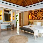 Miskawaan Beachfront Villas