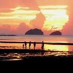Phangka Paradise Resort