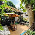 Meewaya Hotel