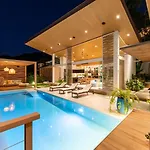 Jungle Seaview Villa With Suspended Bed