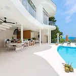 Skyline 9 - Spacious & Stylish Luxury Panoramic Seaview Villa With Outdoor Living & Kitchen, Outdoor Cinema, Private Gym, Salt Water Pool With Jacuzzi In Plai Laem