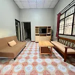 Local Garden Home 2Br 2Bath Wifi
