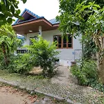 Maenam Bungalow