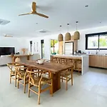 Villa Leo - Oasis Of Tranquility