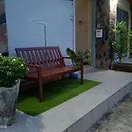 In Box Hostel
