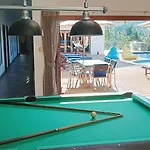 Villa E