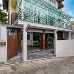 New 8 Bedroom Seaview Gym Pool