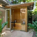 Sunset Villa With Wellness & Beach Access