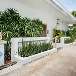 Beachfront Secret Tides Villa Sol