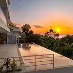 Coastal Charm 2Br Condo