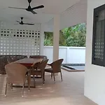 Villa Maceo