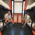 Ubox Samui Hostel - Chaweng Beach