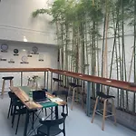 Coffee Connextions Cafe & Rooms