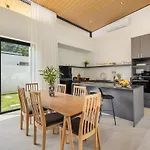 Villa Gabriela Garden View - Included Airport Pick Up