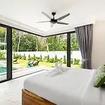 Villa Gabriela Garden View - Included Airport Pick Up