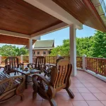 Viewpoint Residence 3 Bedroom Villa