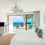Villa Kazu - Luxury 5-Bedrooms Oceanview Retreat With Cinema, Bar, Infinity Pool, Private Cook & Maid