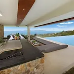 Grand Blue View Estate
