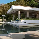 Grand Blue View Estate