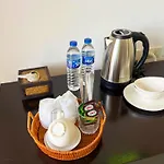 3 Tigers Resort & Hostel