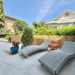 Seaside Villa Bangpor - A Beachside Retreat
