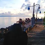 2 Bedroom Beachfront Villa Bang Po