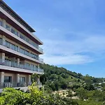 Apartment Seaview Bangrak, Samui