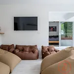 Villa Baansavi 2Br Pool & Walk To Beach