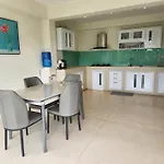 4 Bed Sea View Villa With Breakfast - Kbr32