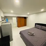 Cozy Apartment At Chaweng Hill