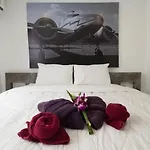 Cosy2Br - M3 Pool & Seaview