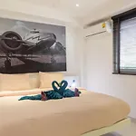 Cosy Flat 2 Bedroom - M2 Sea View & Shared Pool