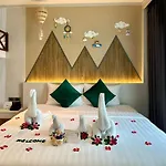 The Canale Samui Resort
