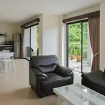 Chaweng Hill Peaceful 2 Bedroom Apartment