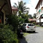 Buathong Resort