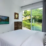 Sunset Sea View Apartment