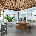 Eden Beach Villas
