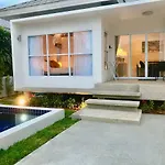 2 Bedroom Luxury Pool Villa Orchid - walk to beach