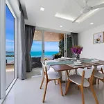 Luxus & Stylish Villa Blue May