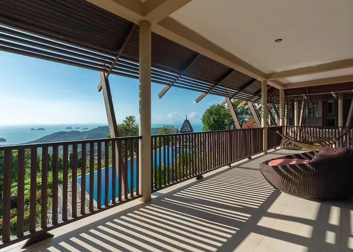 Samui Ridgeway Villa - Private Retreat With Panoramic Sea Views