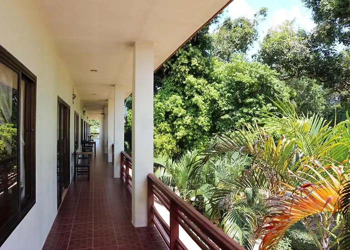 Baan Srinimit Apartment