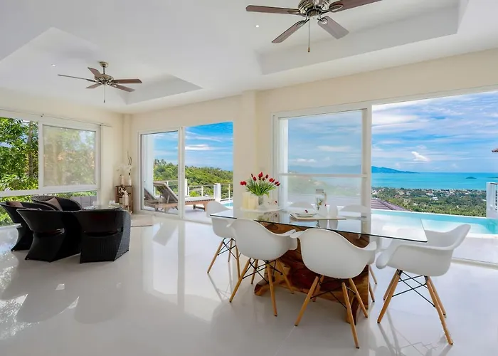 3 Coconuts - Seaview Private Villa