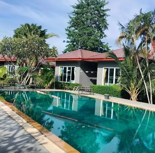 Airport Garden Resort