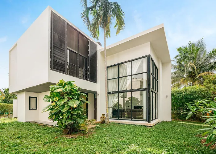 Ana\'S House