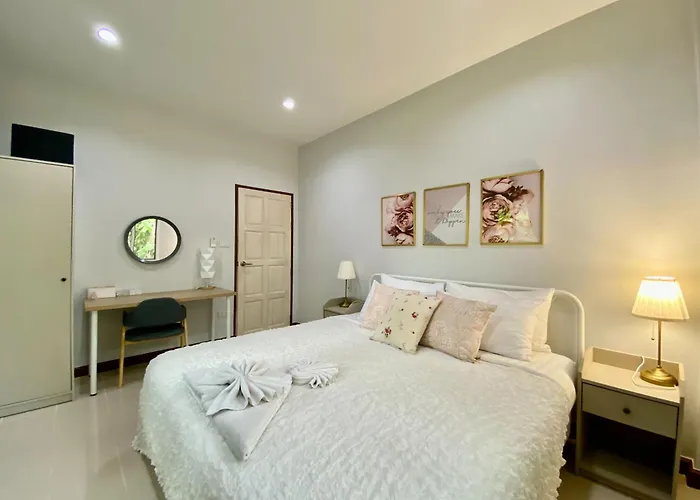 Baan Patcharintorn Samui
