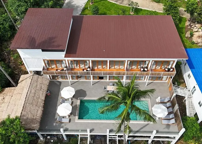 8 Bedroom Monkey Villa Room 201